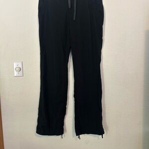 REl Hiking Pants Women's 10 Black
Scrunch Tie Ankle Nylon Blend Stretchy
Trail